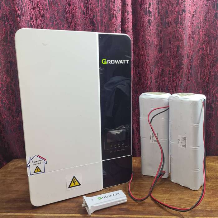 Growatt SPF 5000 ES Off-Grid Hybrid Solar Inverter - 48V 5KVA/ 5KW  - Battery - Wifi Dongle