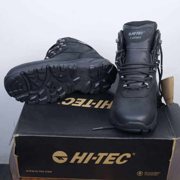 Hi-Tec Altitude V Ultra i WP Wide Leather Shoes (US: 6) (UK: 5) (EU: 38)