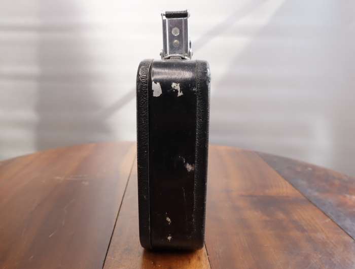 **VINTAGE** Cine Kodak Eight-25 + Kodak Anastigmat 13mm f2.7 Lens (8mm) (Collectable)