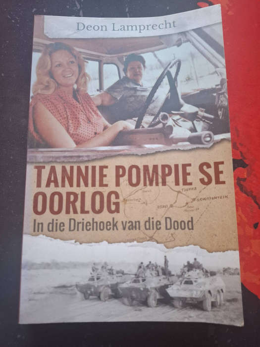 Deon Lamprecht - Tannie pompie se oorlog