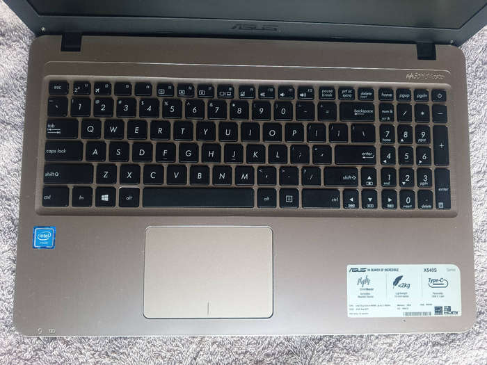 Asus X540S