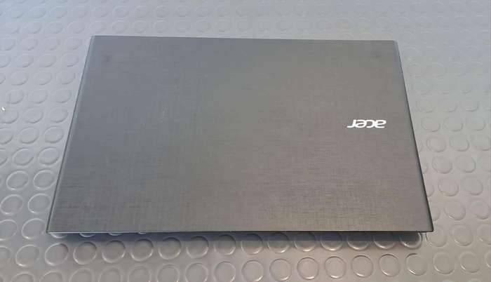 Acer Travelmate i5 laptop