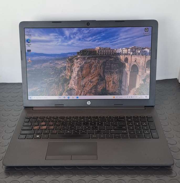 HP 255 G7 AMD Laptop - WEEKEND SPECIAL