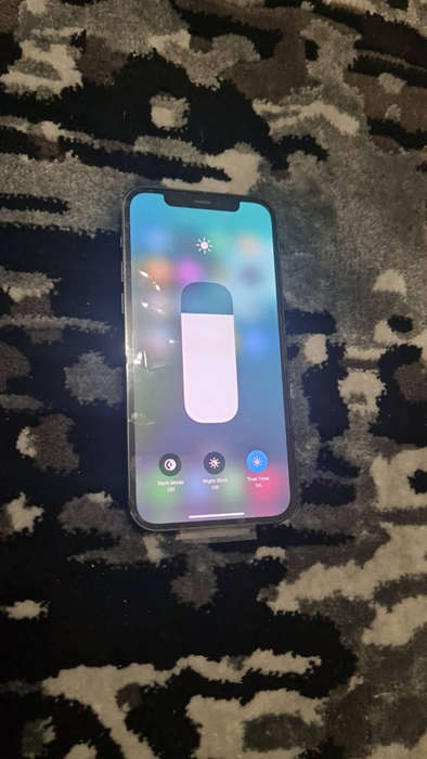 IPhone 12