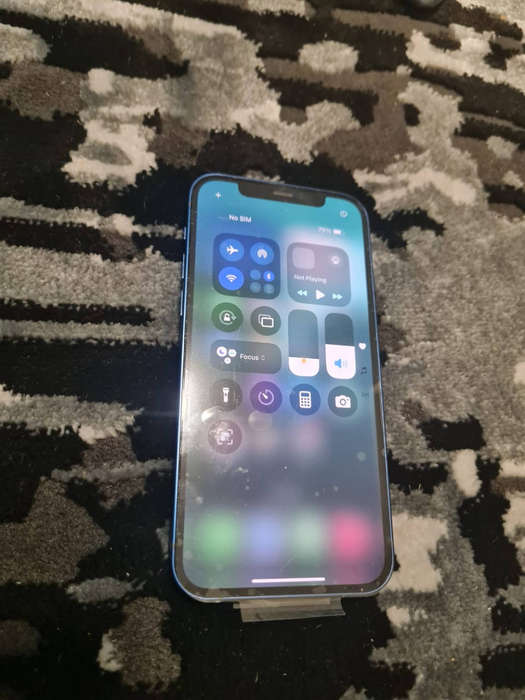 IPhone 12