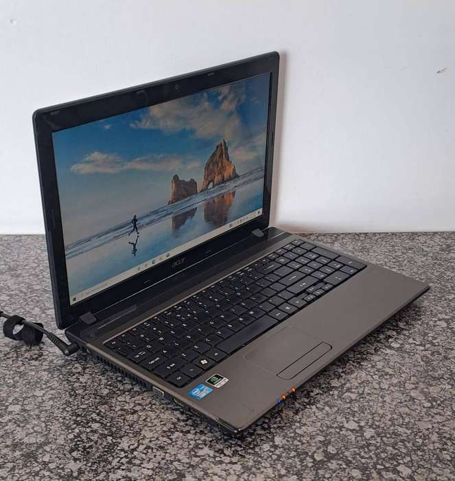 i7 Acer Laptop - AUCTION SPECIAL