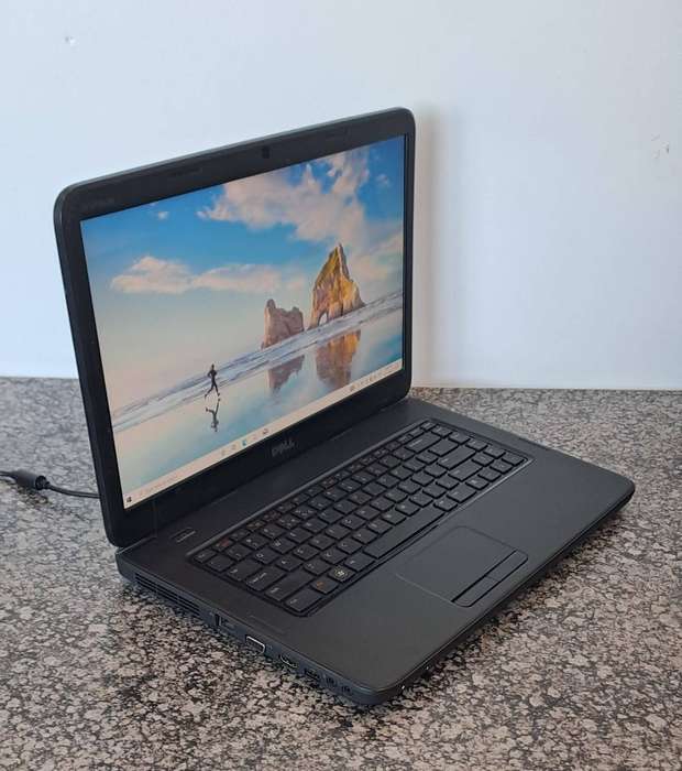 Dell Inspiron i3 laptop - WEEKEND DEAL!!!!!
