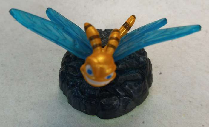 Sparx Dragonfly Figurine - Skylanders Spyros Adventure