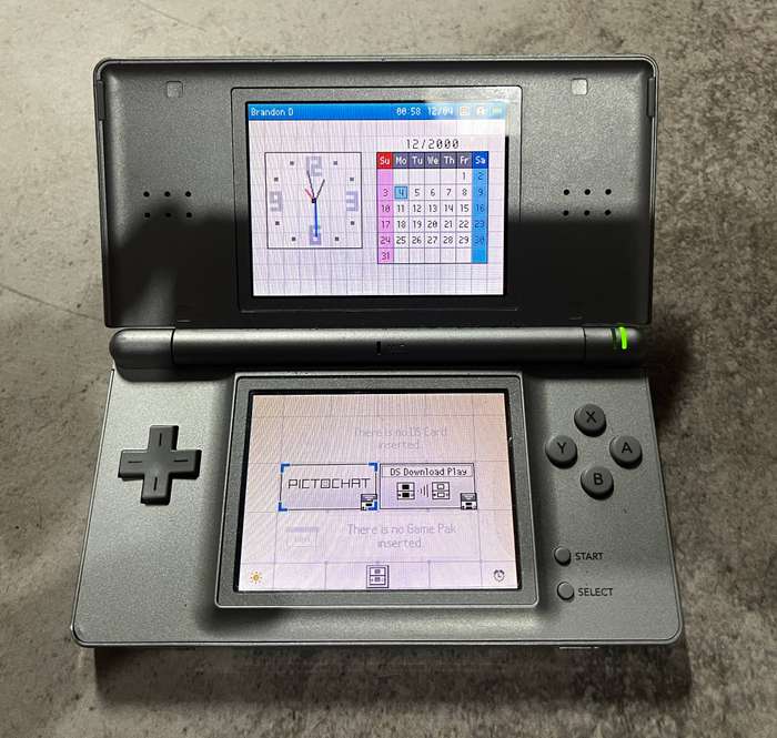 Lot of 3 Nintendo DS Consoles - Powers On, Not Reading Games