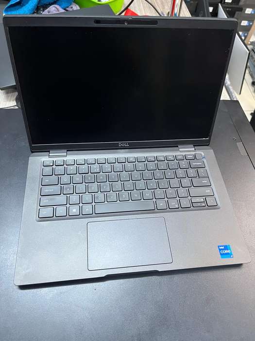 Dell Latitude 7420 Core i7  11th Gen 14-inch Full HD 16GB Ram, 512 SSD