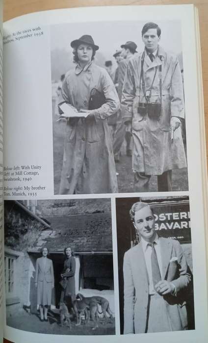 Wait For Me! Memoirs of the Youngest Mitford Sisters-Deborah Devonshire