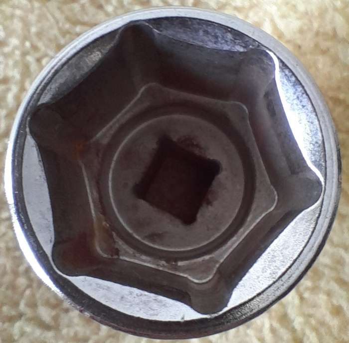 Ampro 32mm Socket