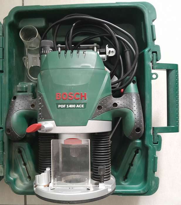 Bosch POF 1400 ACE Plunge Router. Shaping, routing, countersinking, edging. Almost New.