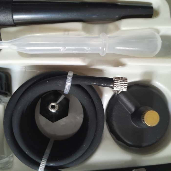 Seven Piece Air Brush Kit. Brand New.