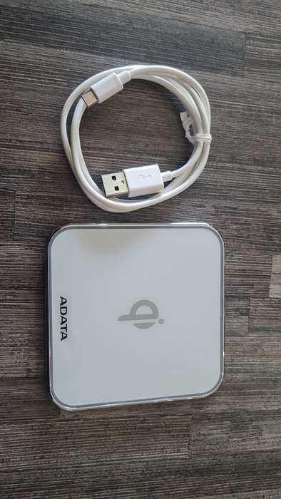 Adata CW0100 Wireless Charging Pad White