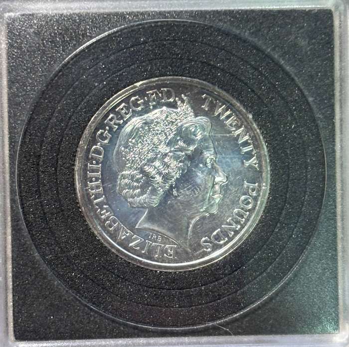 2018 Queen Elisabeth 20 Pound