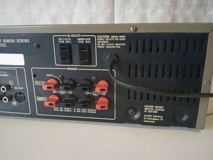 Technics SU-Z1 Integrated Stereo Amplifier