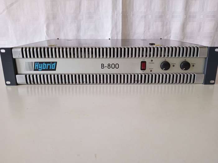 Hybrid B800 Power Amplifier