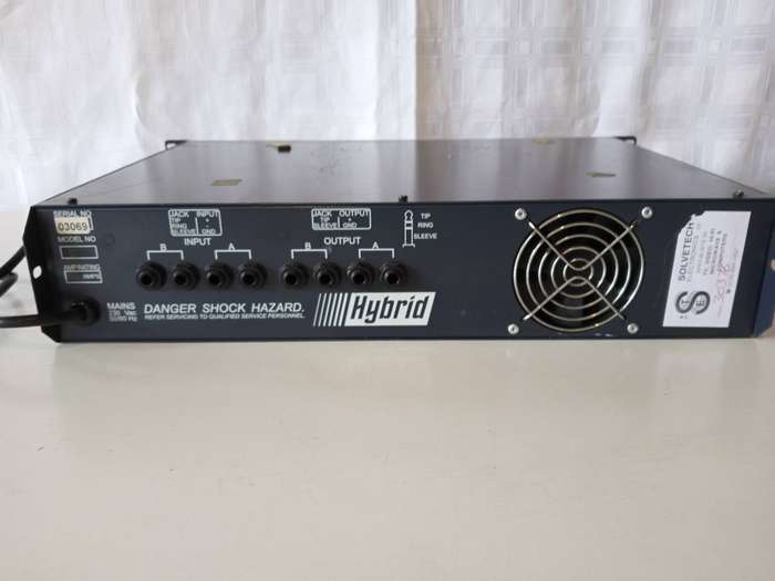 Hybrid B800 Power Amplifier