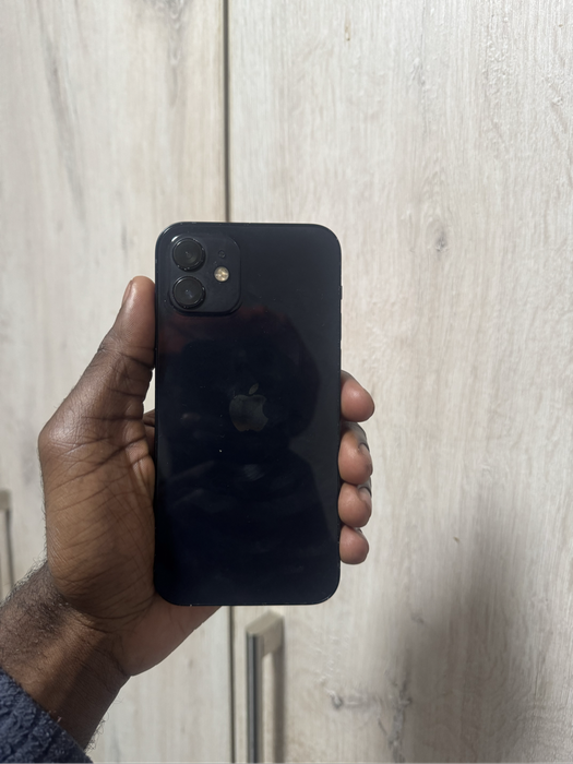 iPhone 12