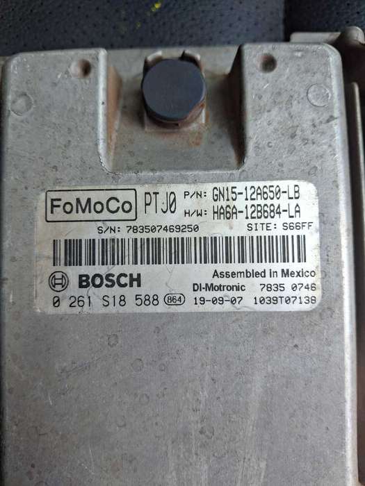 Ford fiesta ecoboost computer box ECU
