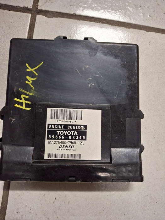 Toyota Hilux computer box ECU