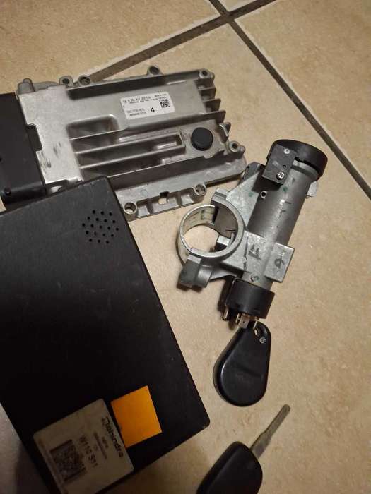 Mahindra scorpio ECU lockset