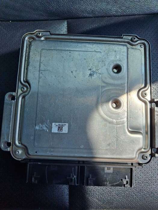 Ford fiesta ecoboost computer box ECU