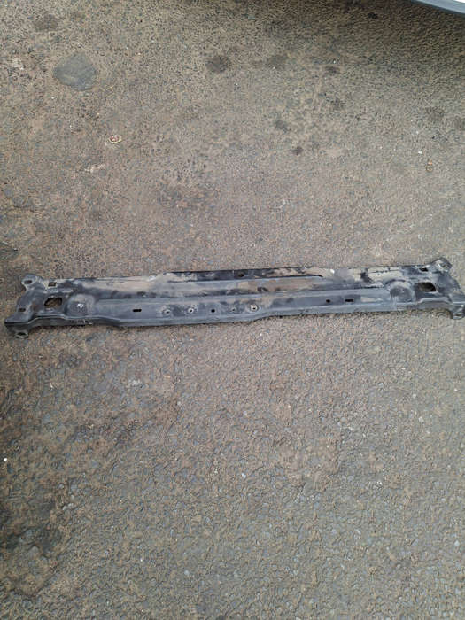 Mercedes benz W204 top cradle