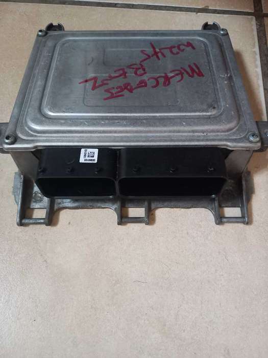 Mercedes Benz W245 computer box ECU