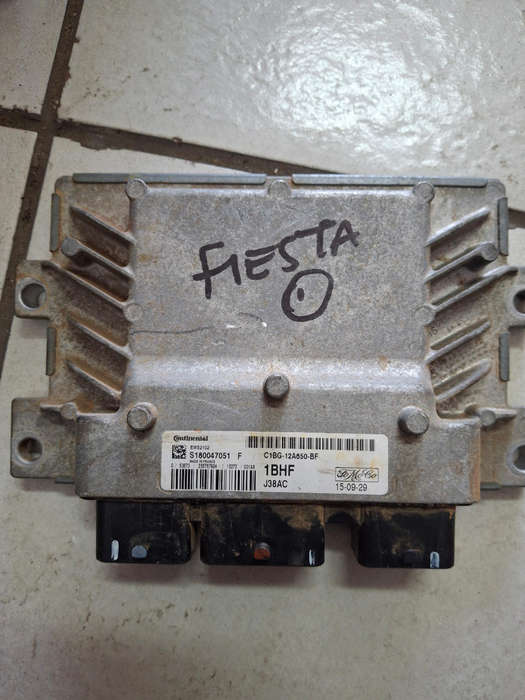 Ford fiesta computer box ECU