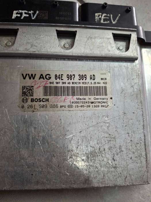 VW Golf computer box ECU