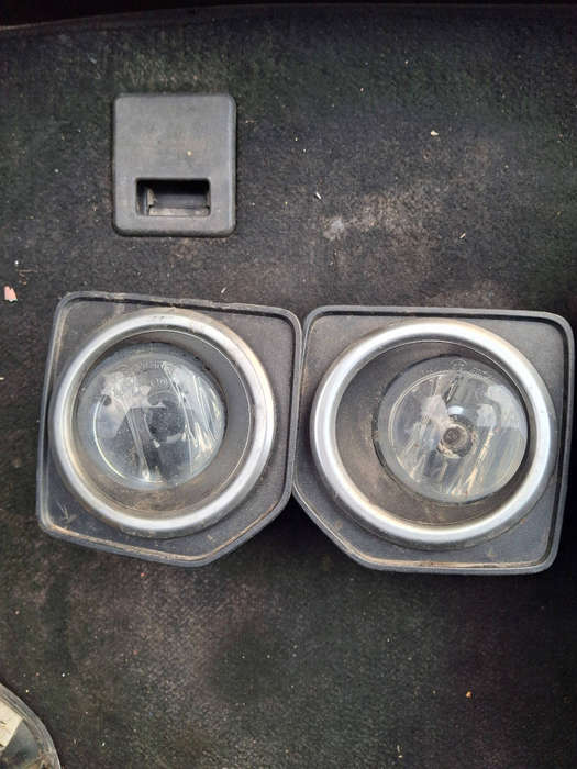 Landrover freelander 2  foglamps with covers