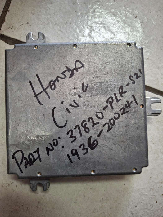 Honda Civic computer box ECU