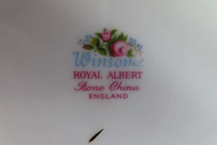 Royal Albert Winsome Large Cake Plate
