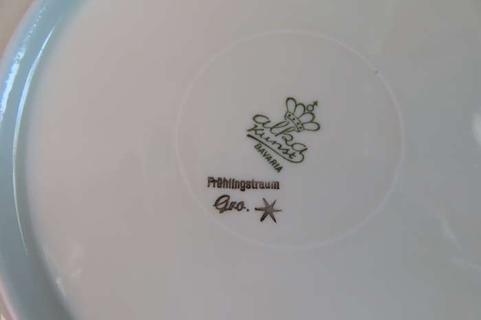Alka Kunst Bavaria "Fruhlingstraum" Large Serving Plate, 6 x Salad Plates & 6 x Bread Plates.