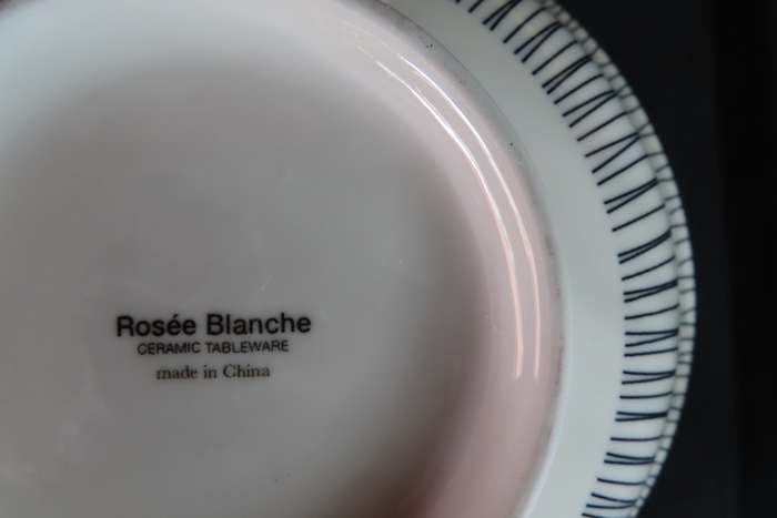 Bowl On Stand "Rosee Blanche"