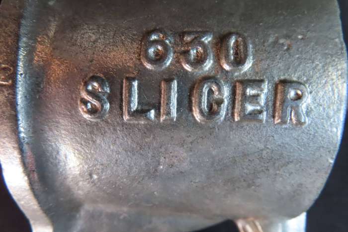 Vintage Spong's 630 Slicer, Grater & Shredder Boxed.