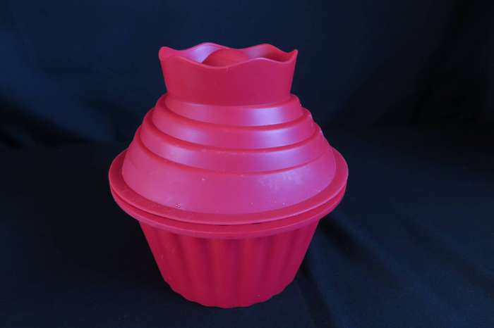 BigTop Cupcake Silicone Bakeware Boxed