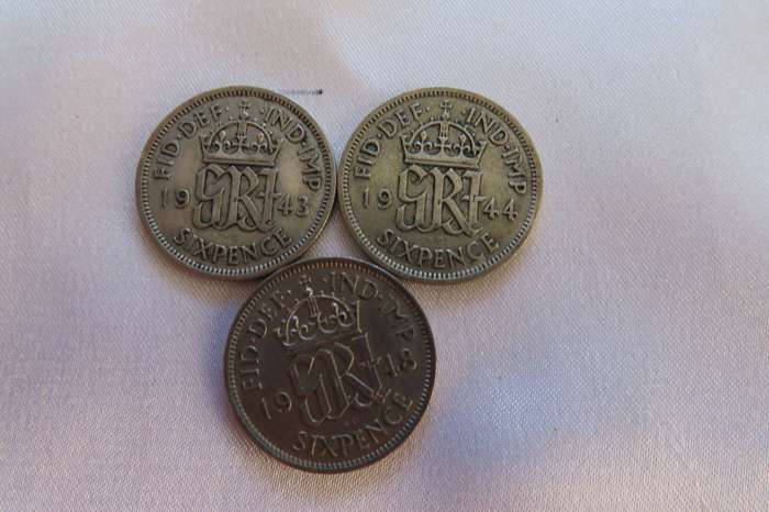 Great Britain George VI Sixpence Coins x 3. ( 1943, 1944 & 1948)