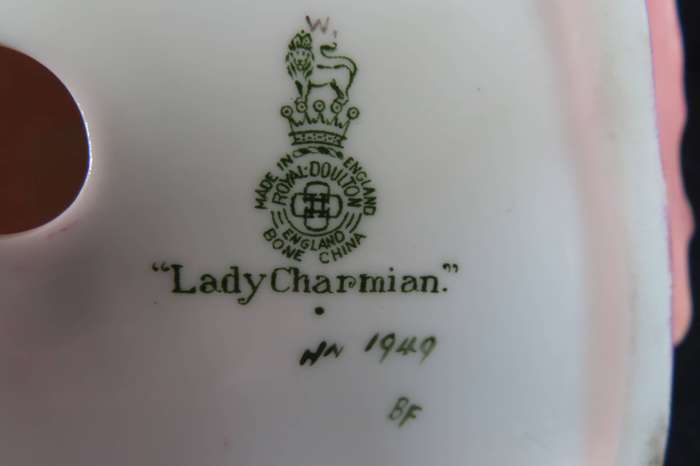 Royal Doulton Figurine Lady Charmain HN1949