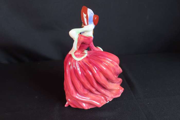 Royal Doulton Autumn Breezes HN 1934.