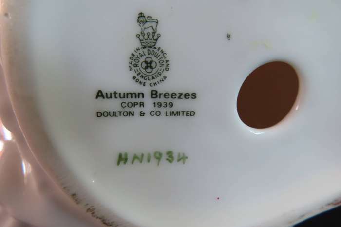 Royal Doulton Autumn Breezes HN 1934.