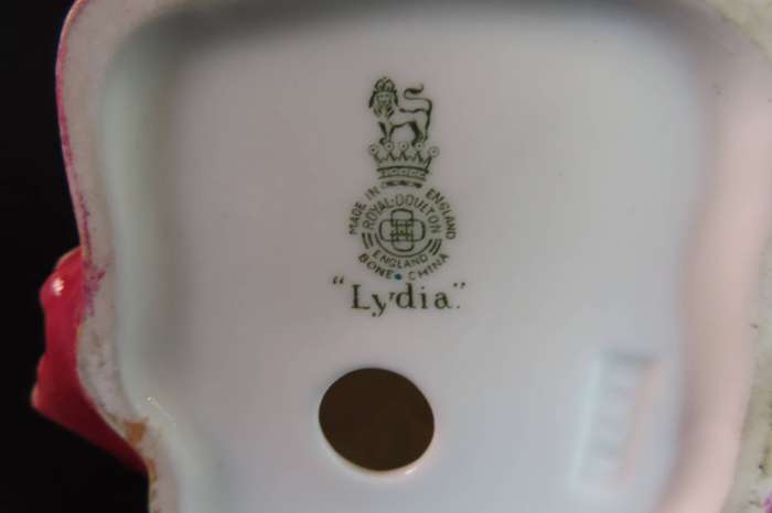 Royal Doulton Figurine Lydia HN 1908