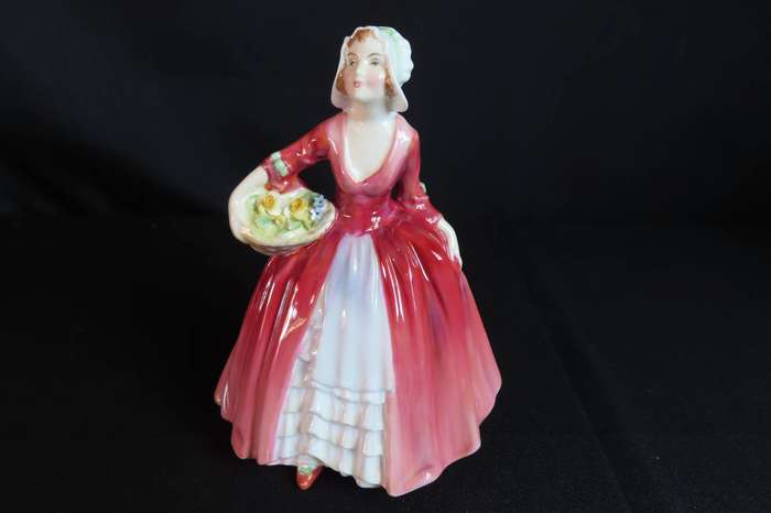 Royal Doulton Figurine Janet HN 1537.