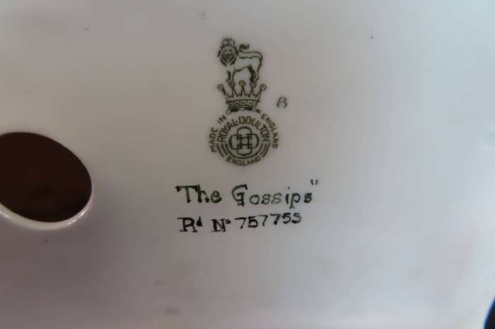 Royal Doulton Figurine The Gossips HN 1429