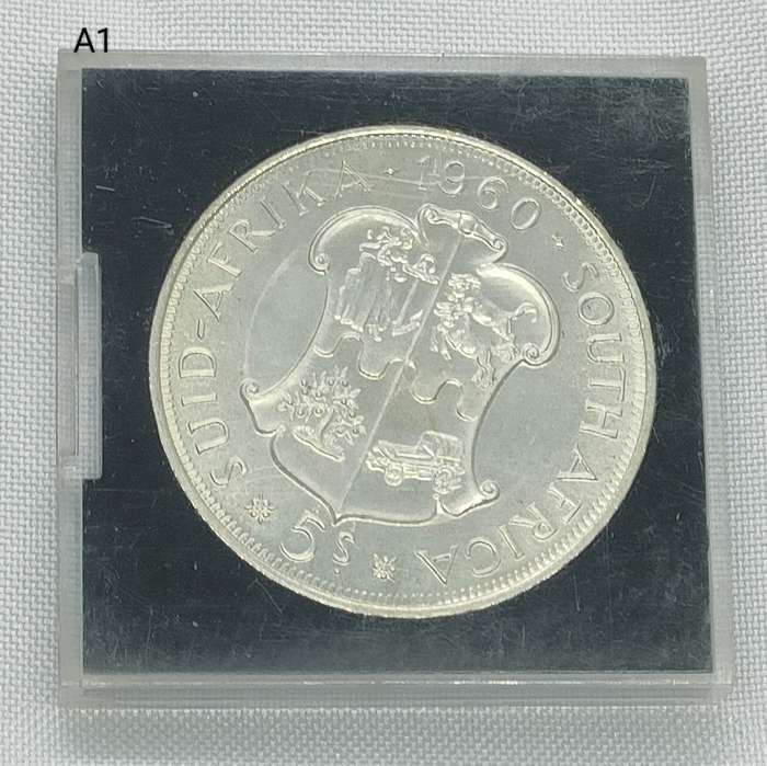 1960 Crown - 5 shillings - Union of South Africa - .500 silver - in perspex holder