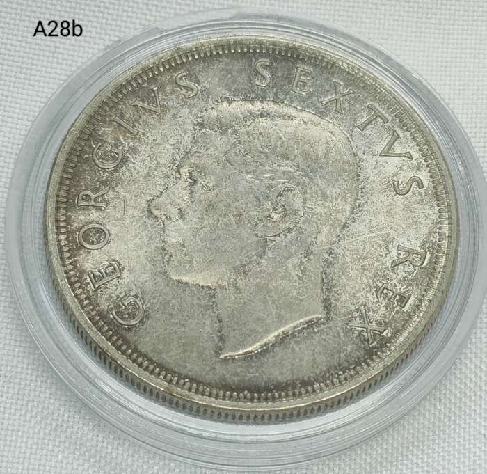 1948 Union of SA Crown - 5 shillings - .800 silver - in capsule