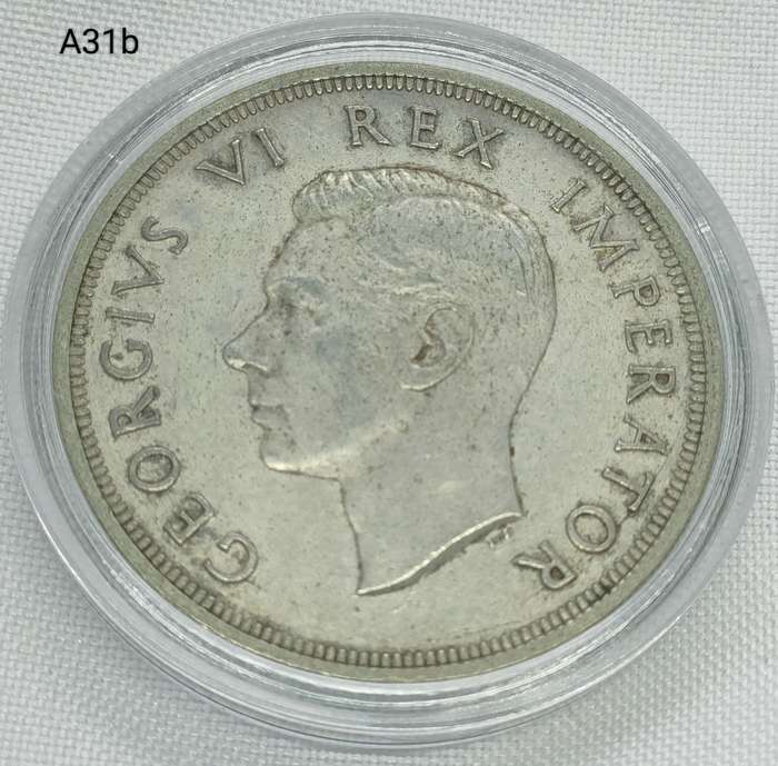1947 Union of SA Crown - 5 shillings - .800 silver - in capsule
