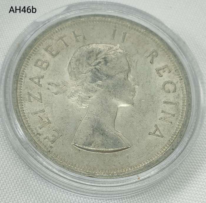 1953 Union of SA crown - 5 shillings - .500 silver - in capsule